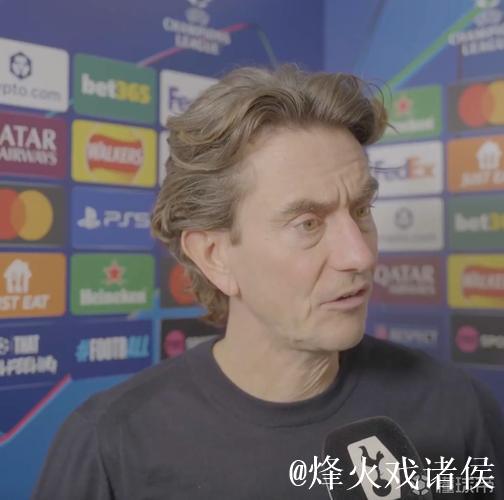 弗兰克：我对欧冠排名很满意；西蒙斯变得越来越