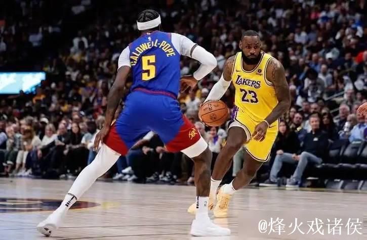 詹姆斯29+8里夫斯38分 湖人无浓眉仍艰难战胜篮网